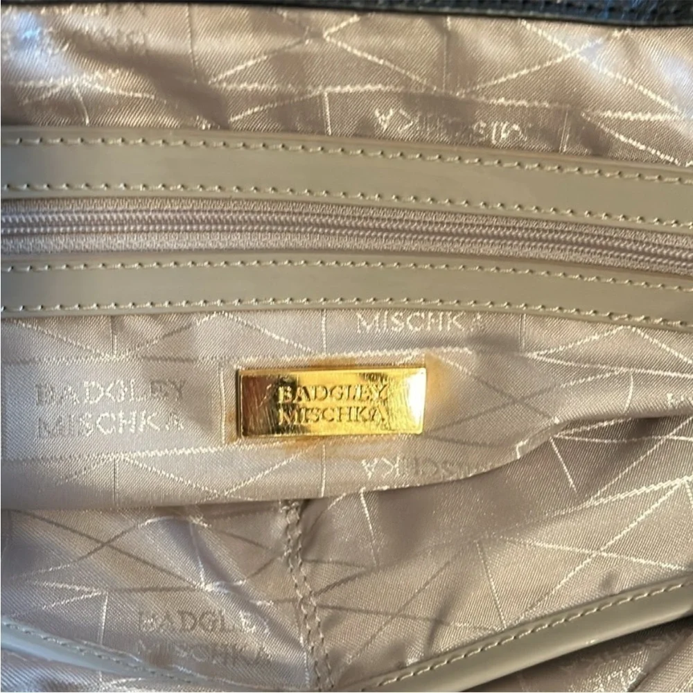 Badgley Mischka badgely mischka